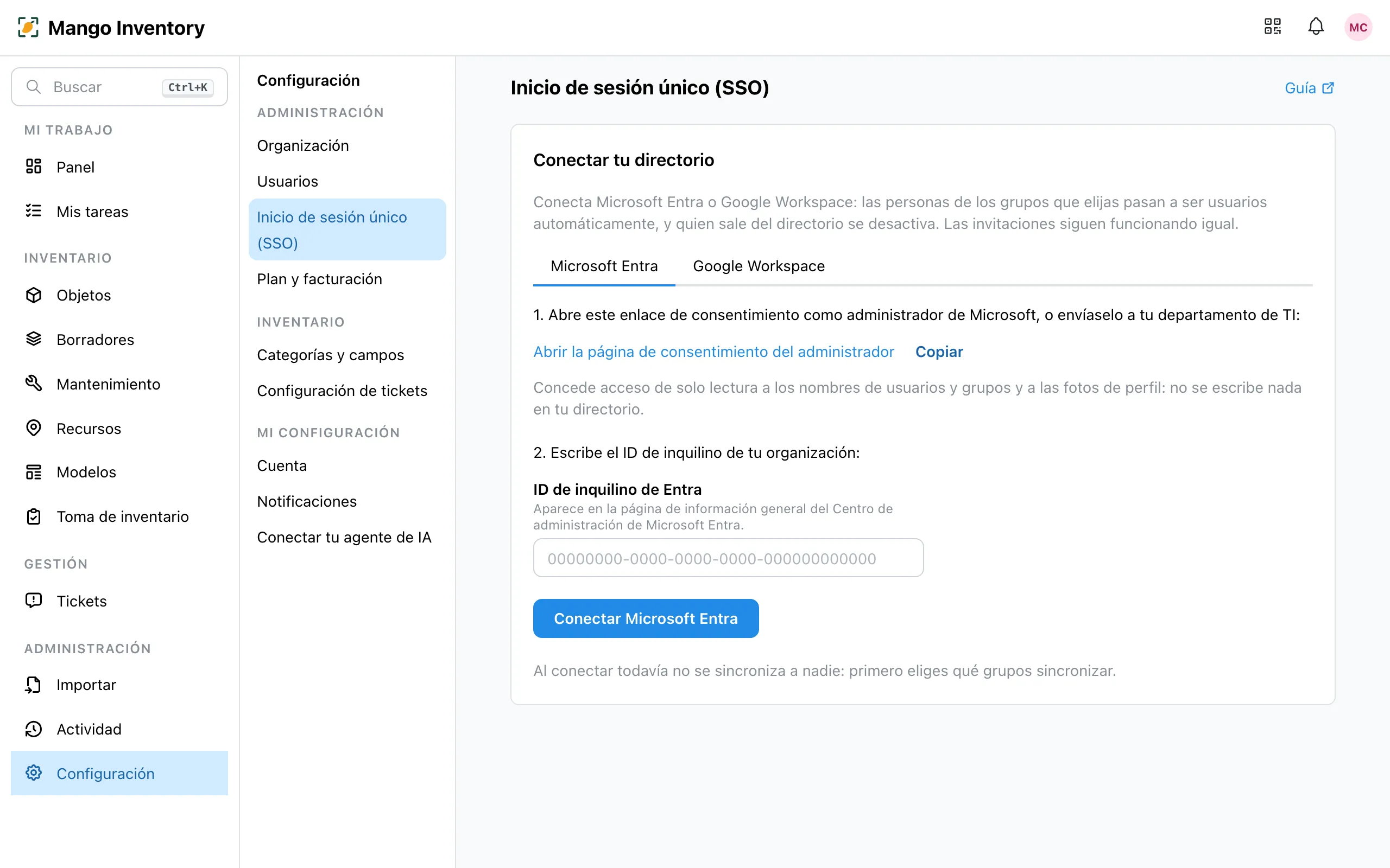 La tarjeta «Conectar tu directorio» en Mango Inventory con la pestaña «Microsoft Entra» activa: el paso 1 con el enlace de consentimiento, el paso 2 con el campo «ID de inquilino de Entra» y el botón «Conectar Microsoft Entra»