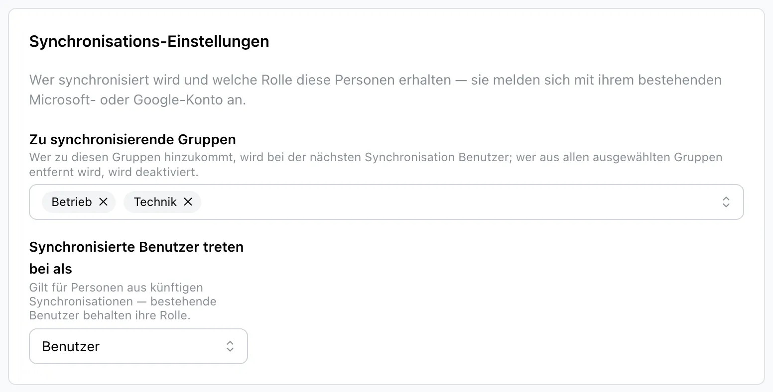 Die Karte «Synchronisations-Einstellungen» mit ausgewählten Gruppen und der Auswahl «Synchronisierte Benutzer treten bei als»