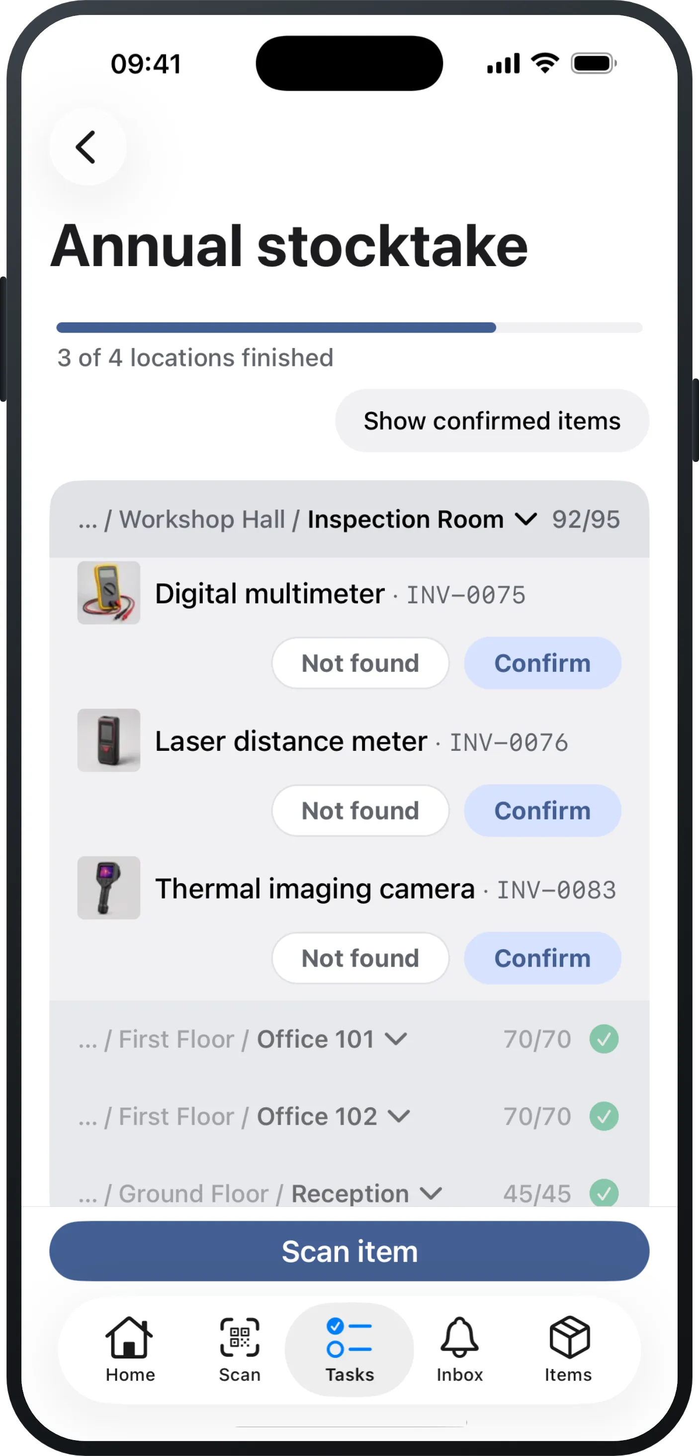 A stocktake on the iPhone: the open count with its progress bar, the location line of the current room and, per item, the buttons “Not found” and “Confirm”, with “Scan item” below them.