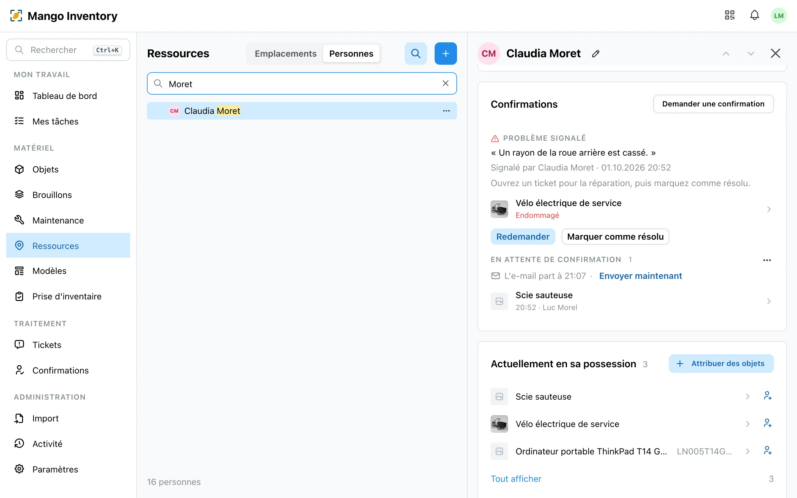 La carte « Confirmations » sur la page d'une personne : un problème signalé pour un objet endommagé, avec « Redemander » et « Marquer comme résolu », et en dessous une demande en attente de confirmation avec « Envoyer maintenant »