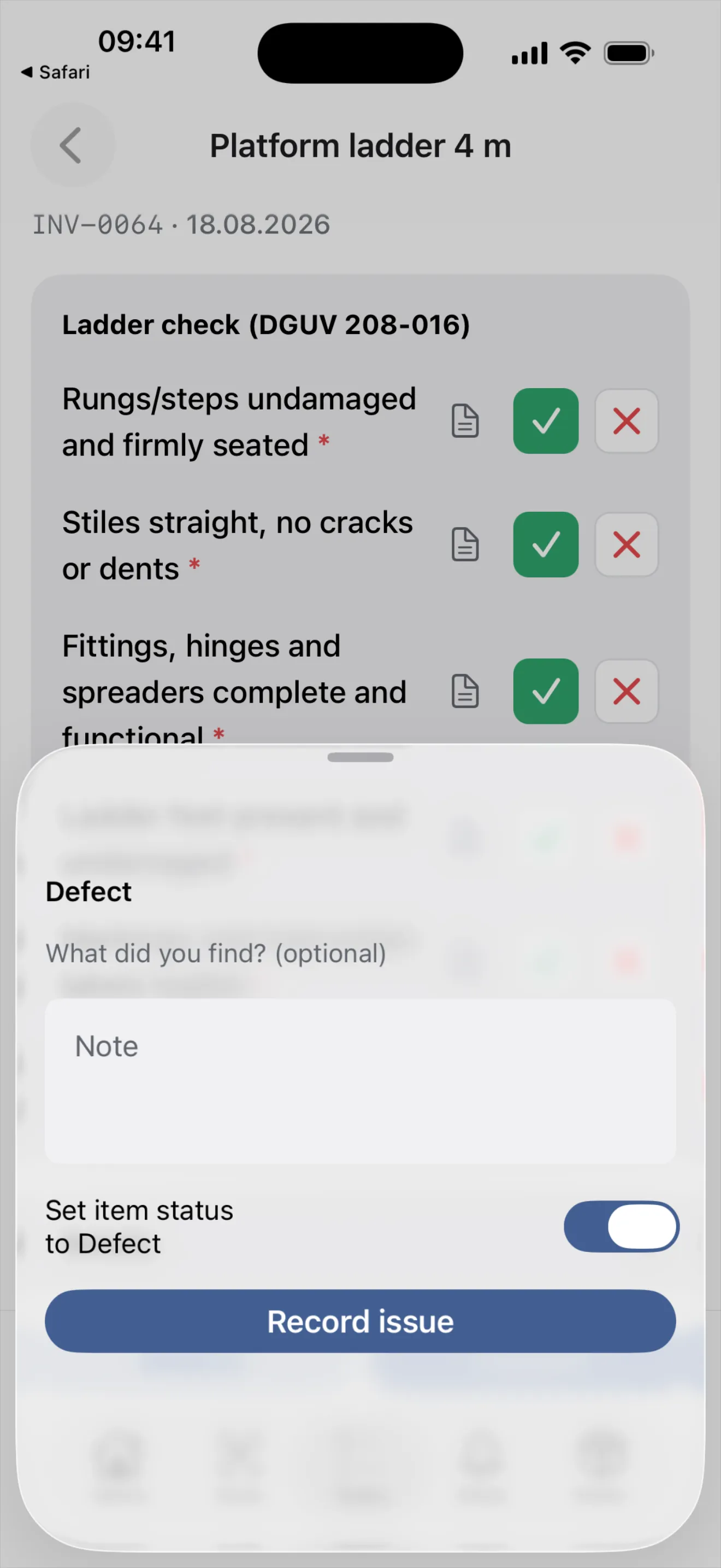The defect step as a bottom sheet on the phone: the "Defect" heading, the "What did you find? (optional)" field with its "Note" placeholder, the "Set item status to Defect" switch turned on, and the "Record issue" button