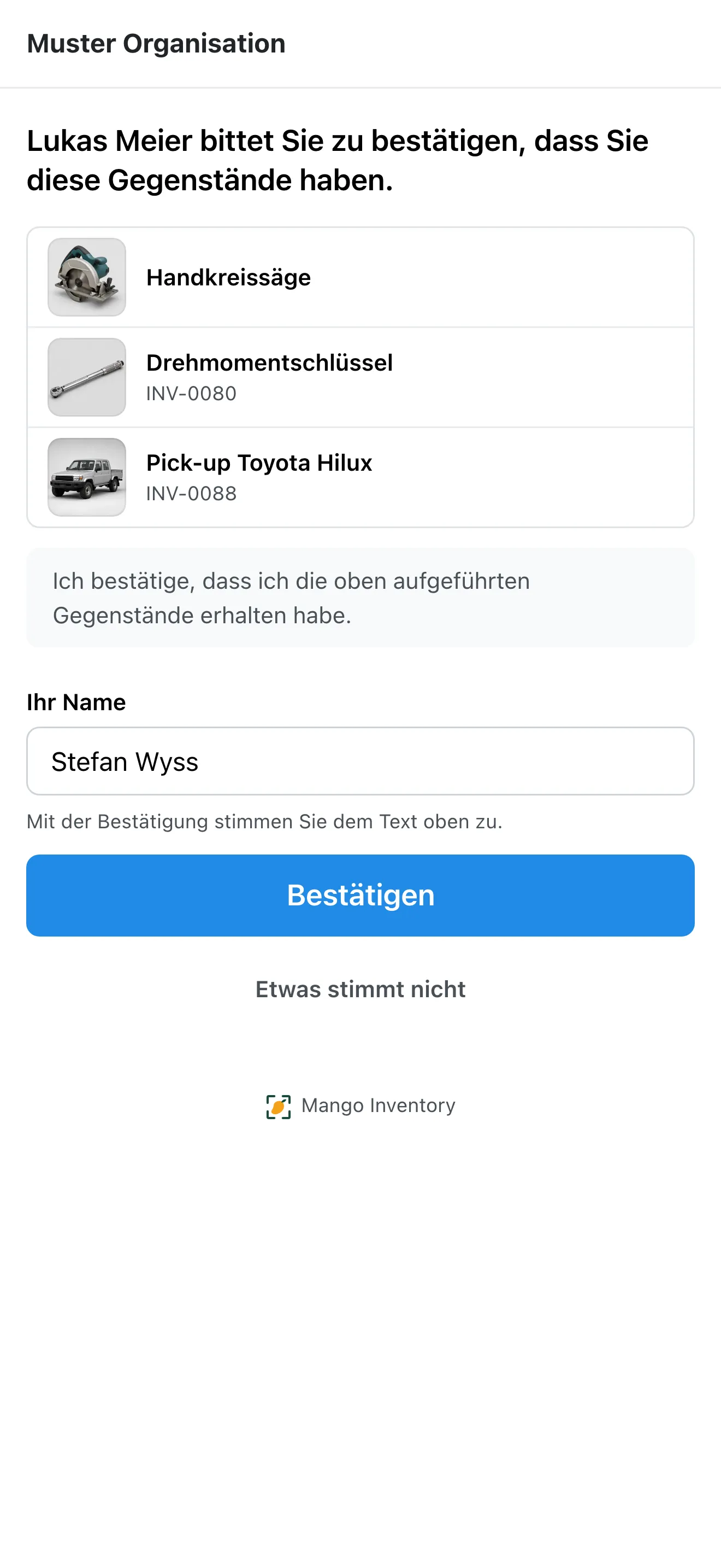 Die Seite der Person auf dem Smartphone: «Lukas Meier bittet Sie zu bestätigen, dass Sie diese Gegenstände haben», drei Gegenstände mit Foto, der Vereinbarungstext, ihr Name, «Bestätigen» und «Etwas stimmt nicht»